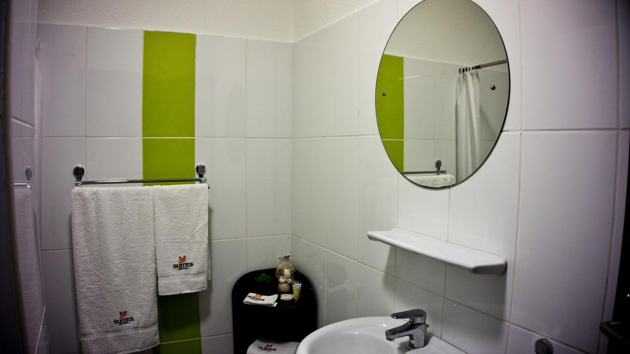 M Suites Hotel Άκρα Εξωτερικό φωτογραφία