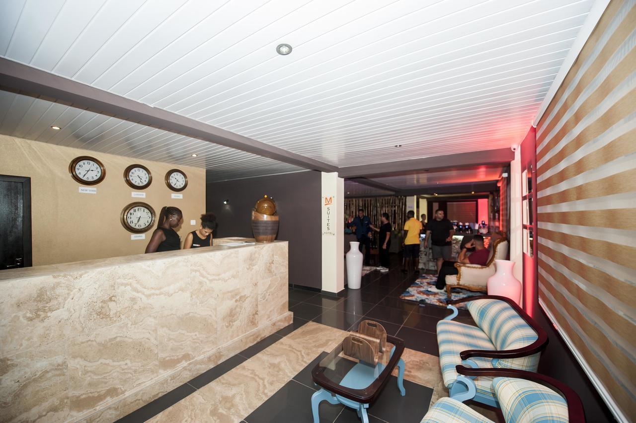 M Suites Hotel Άκρα Εξωτερικό φωτογραφία